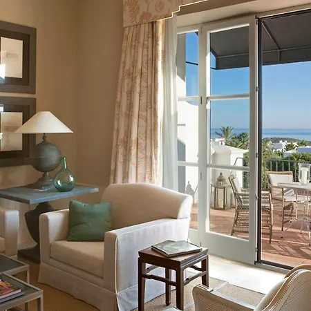 Cortesin Golf & 5*